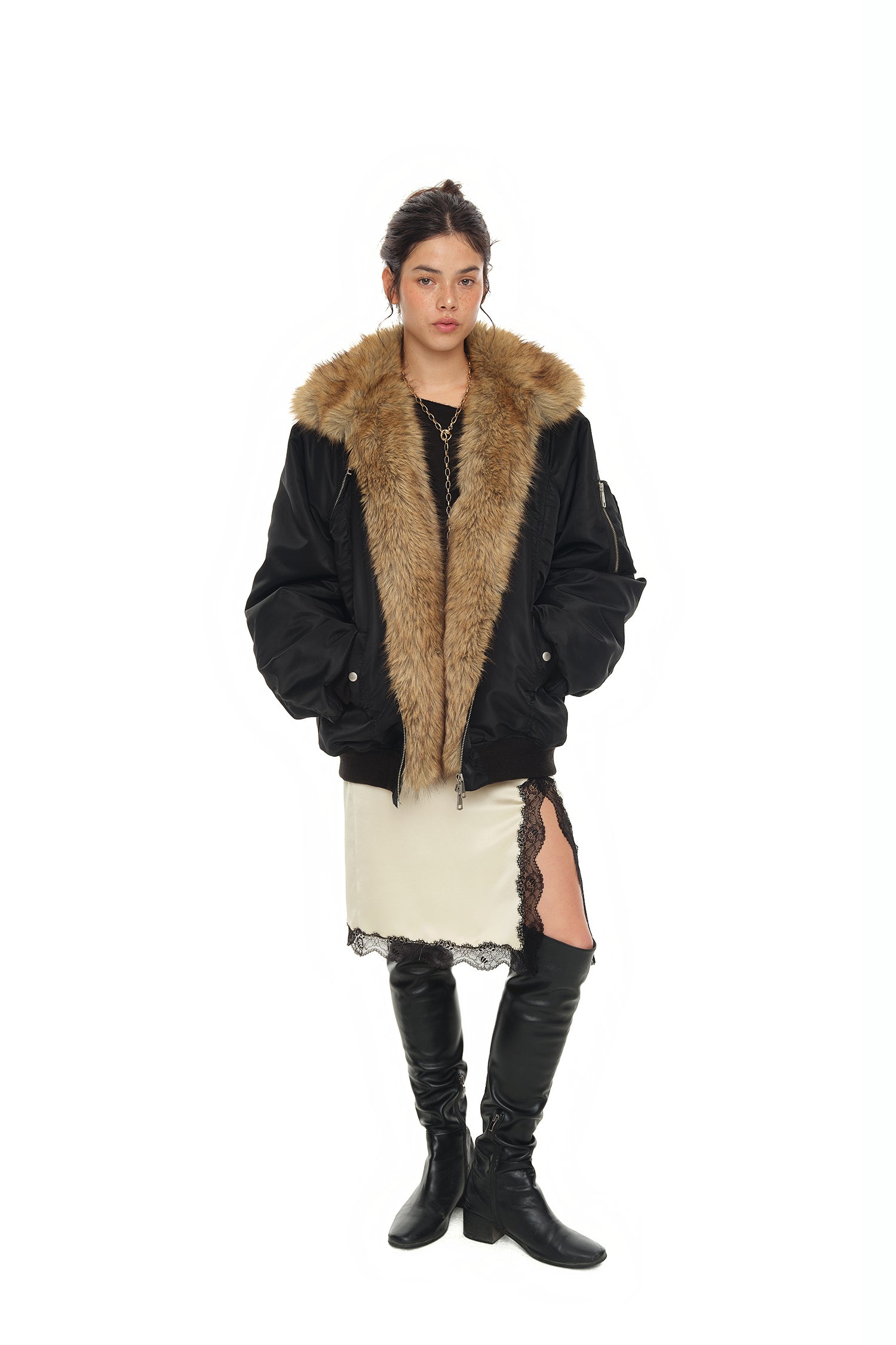 FAUX FUR BOMBER JACKET (Black)