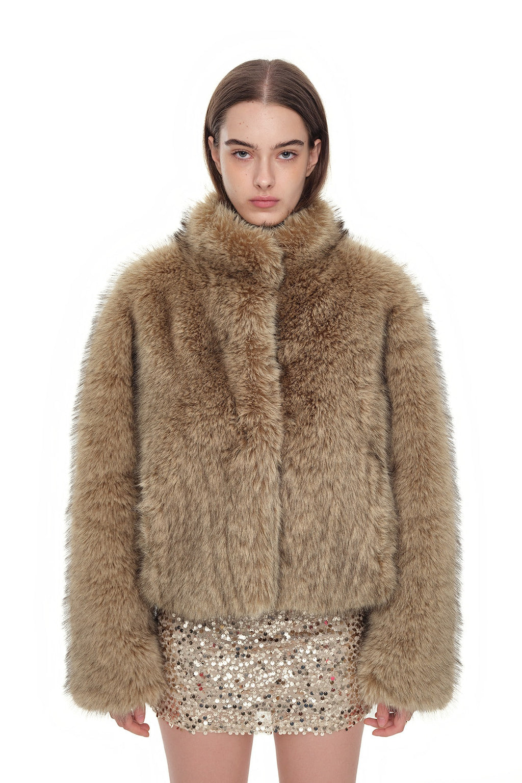 FAUX FUR CROPPED JACKET (BEIGE)