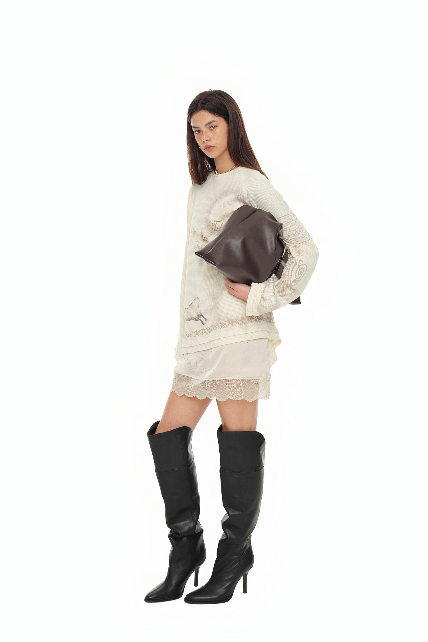 FAUX LEATHER BUCKLE HOBO BAG (BROWN)