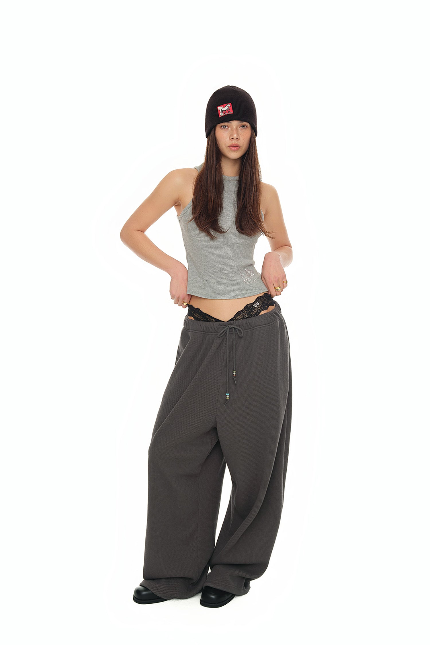 WESTERN BEAD WAFFLE PANTS (CHARCOAL)
