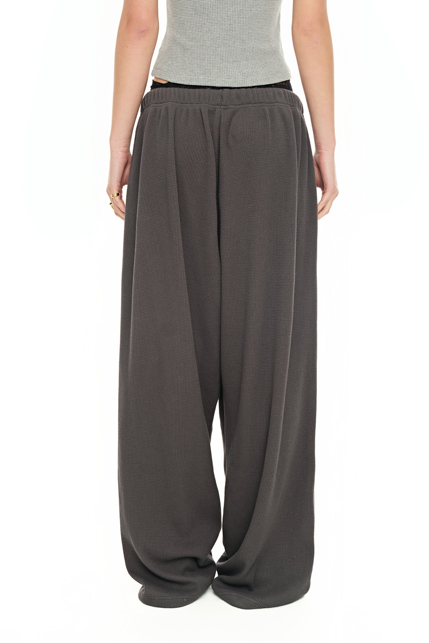 WESTERN BEAD WAFFLE PANTS (CHARCOAL)