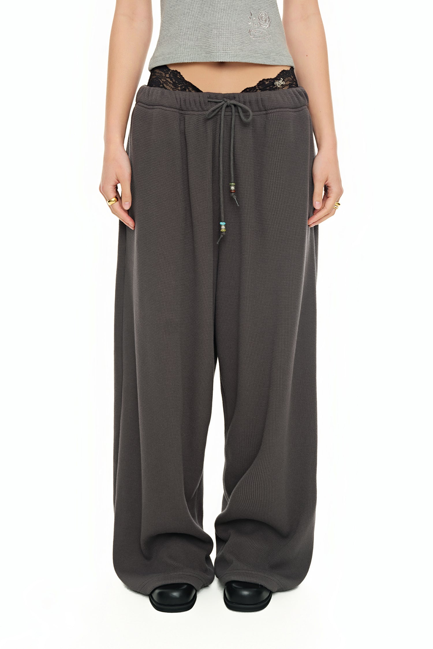 WESTERN BEAD WAFFLE PANTS (CHARCOAL)