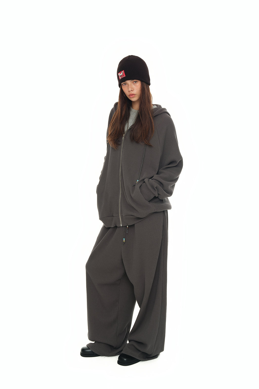 WESTERN BEAD WAFFLE ZIP-UP HOODIE (CHARCOAL)